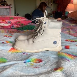 Timberland boots. Womens 10